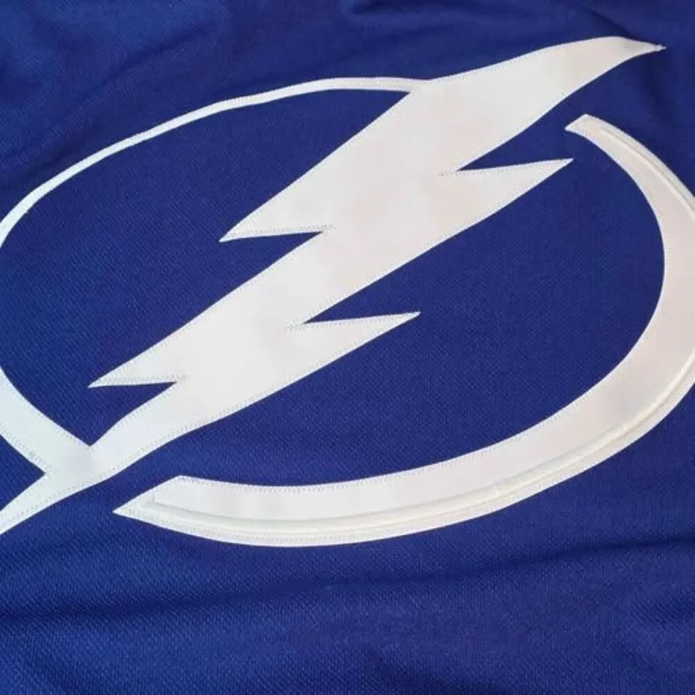 Tampa Bay Lightning Authentic Adidas Mens Medium (50) NHL Team Jersey